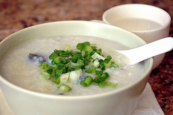 Ăn cháo nóng thường xuyên sẽ tăng cường nhiệt lượng và dưỡng chất cho cơ thể.